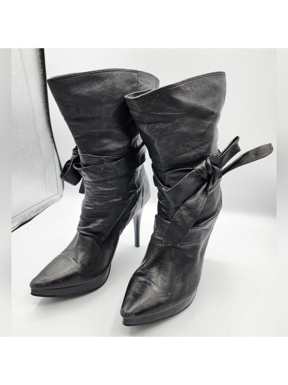 Aldo Y2K Elegant Black Dainty Sexy Flattering Leather Women's Boots Sz 37